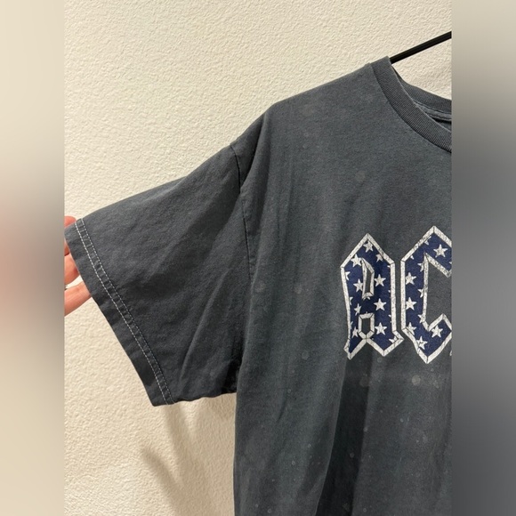 AC/DC 1980’s Tour Cropped Short Sleeve Americana Distressed Grey Shirt Size M/L - Picture 2 of 14